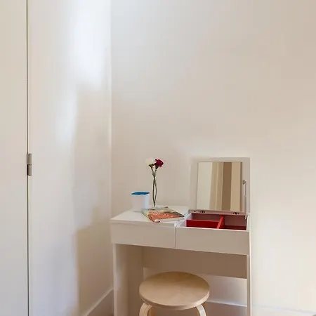 Lxroller Design Marques Apartment